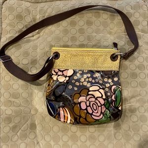 Fossil bag with 4 pockets